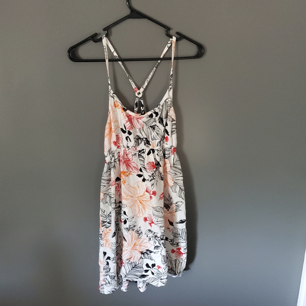 White short dress with design